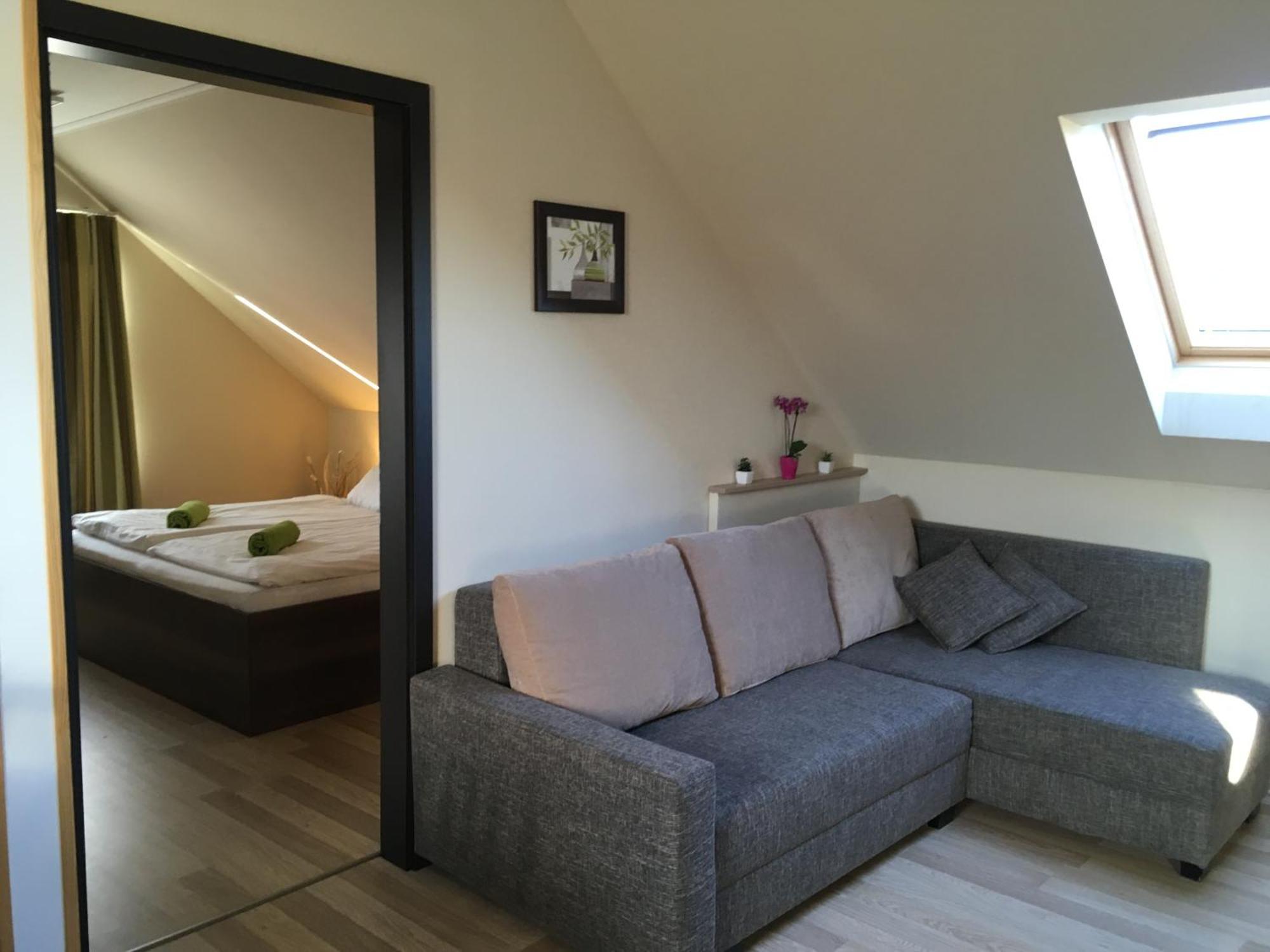 Dunazug Apartmanhaz Dömös Екстериор снимка